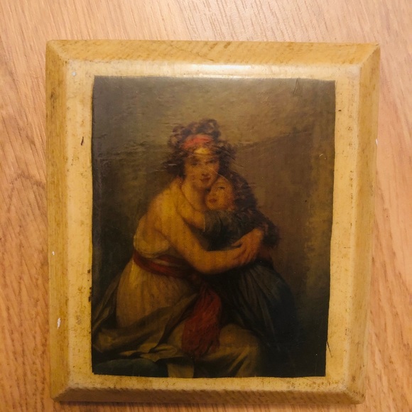 ๐ SALE 4/$20 Vintage woman & child wood plaque - Picture 2 of 5